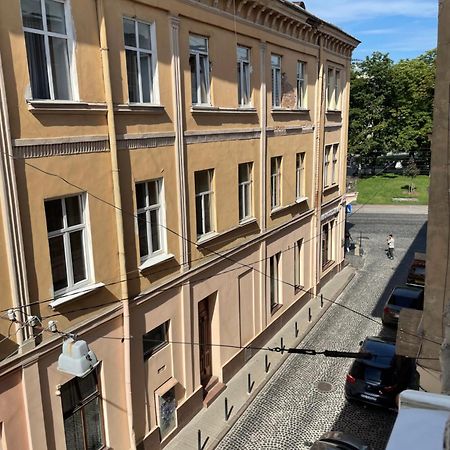 Appartement Тиктора, 3 Центр à Lviv Extérieur photo
