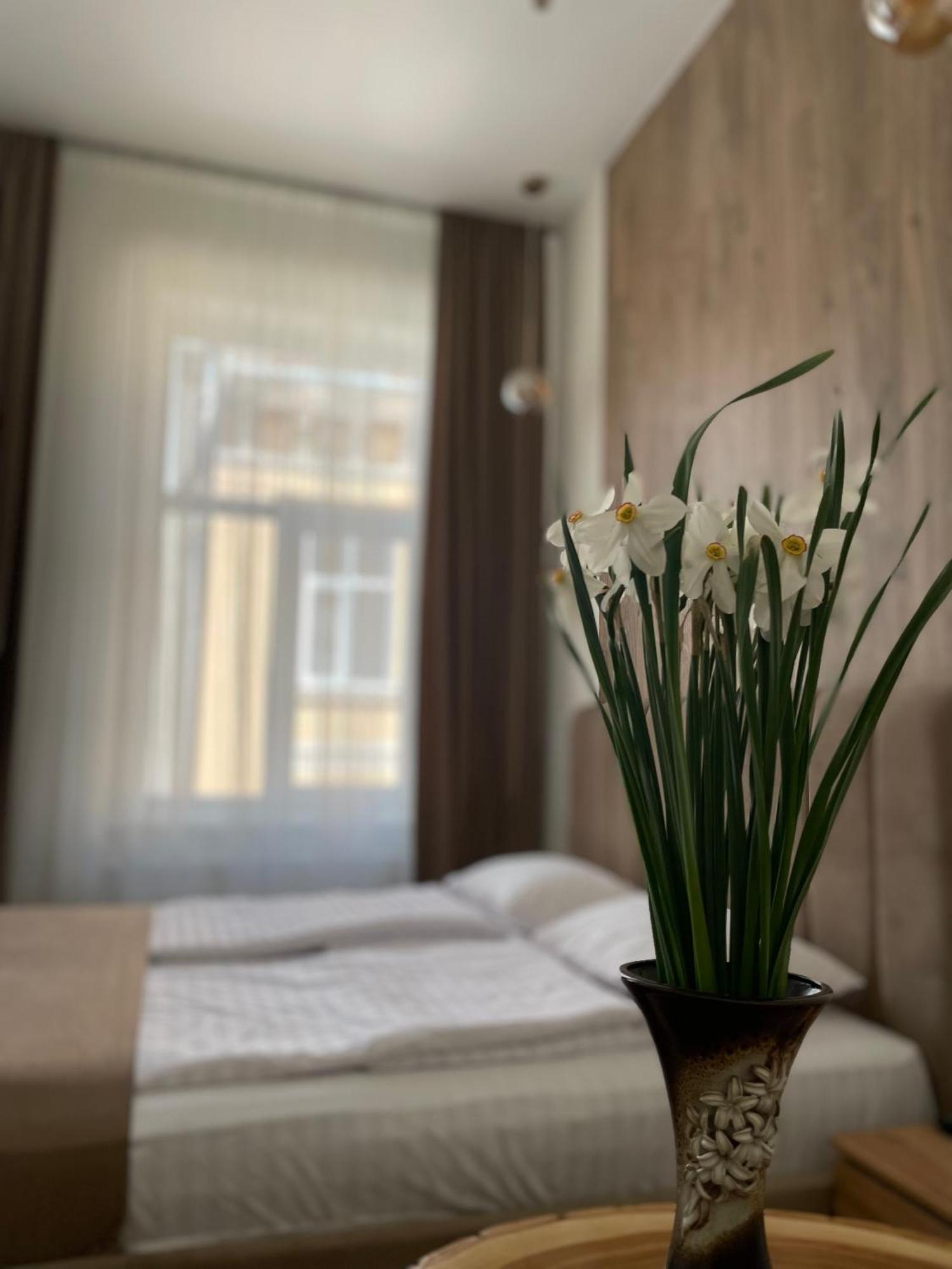 Appartement Тиктора, 3 Центр à Lviv Extérieur photo
